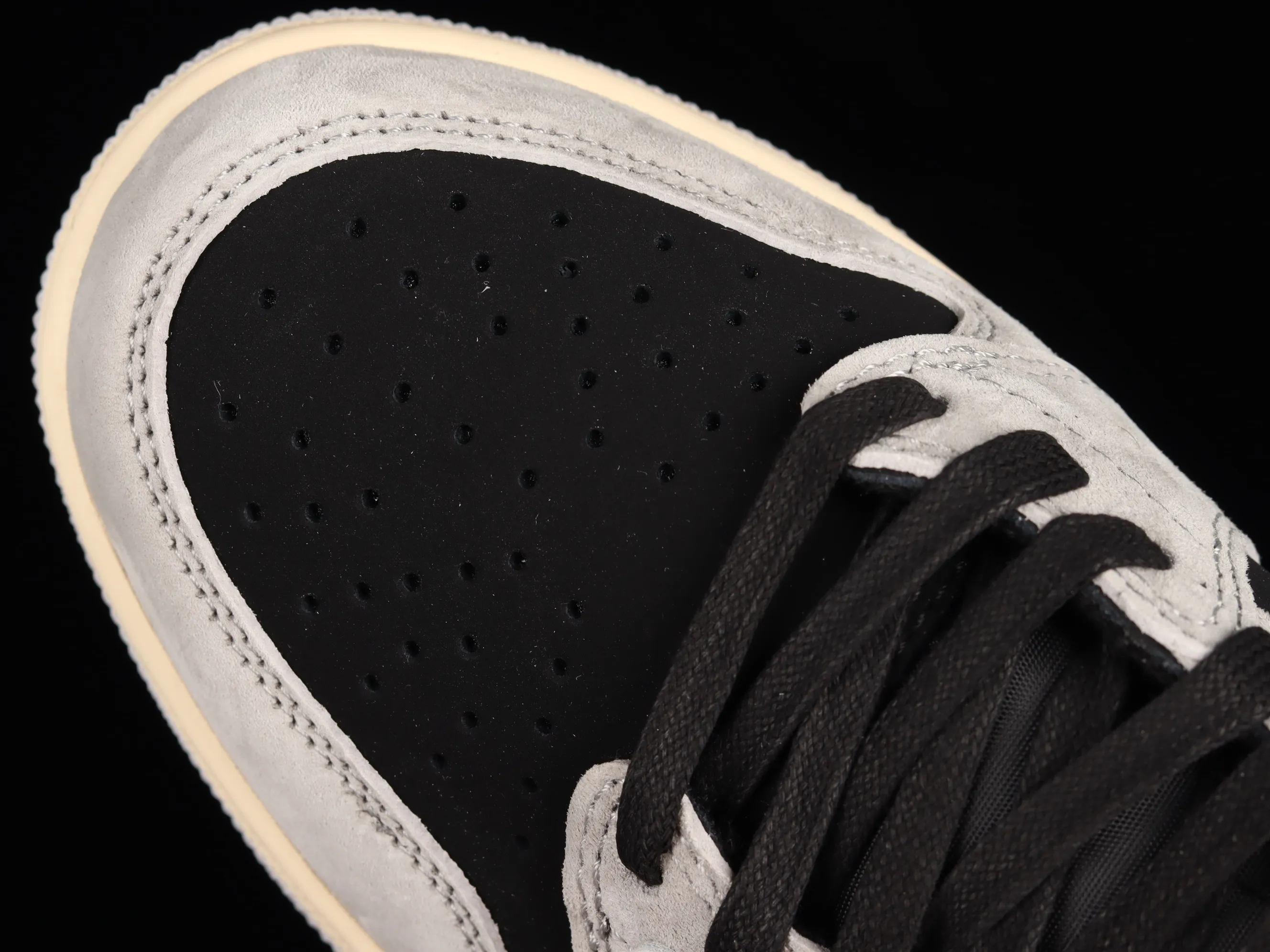 All categories Air Jordan Jordan series basketball shoes Air Jordan 1 Low Travis Scott x Air Jordan 1 Low OG AJ1 Joe 1 white black gray barb joint casual sports basketball shoes DM7866-010